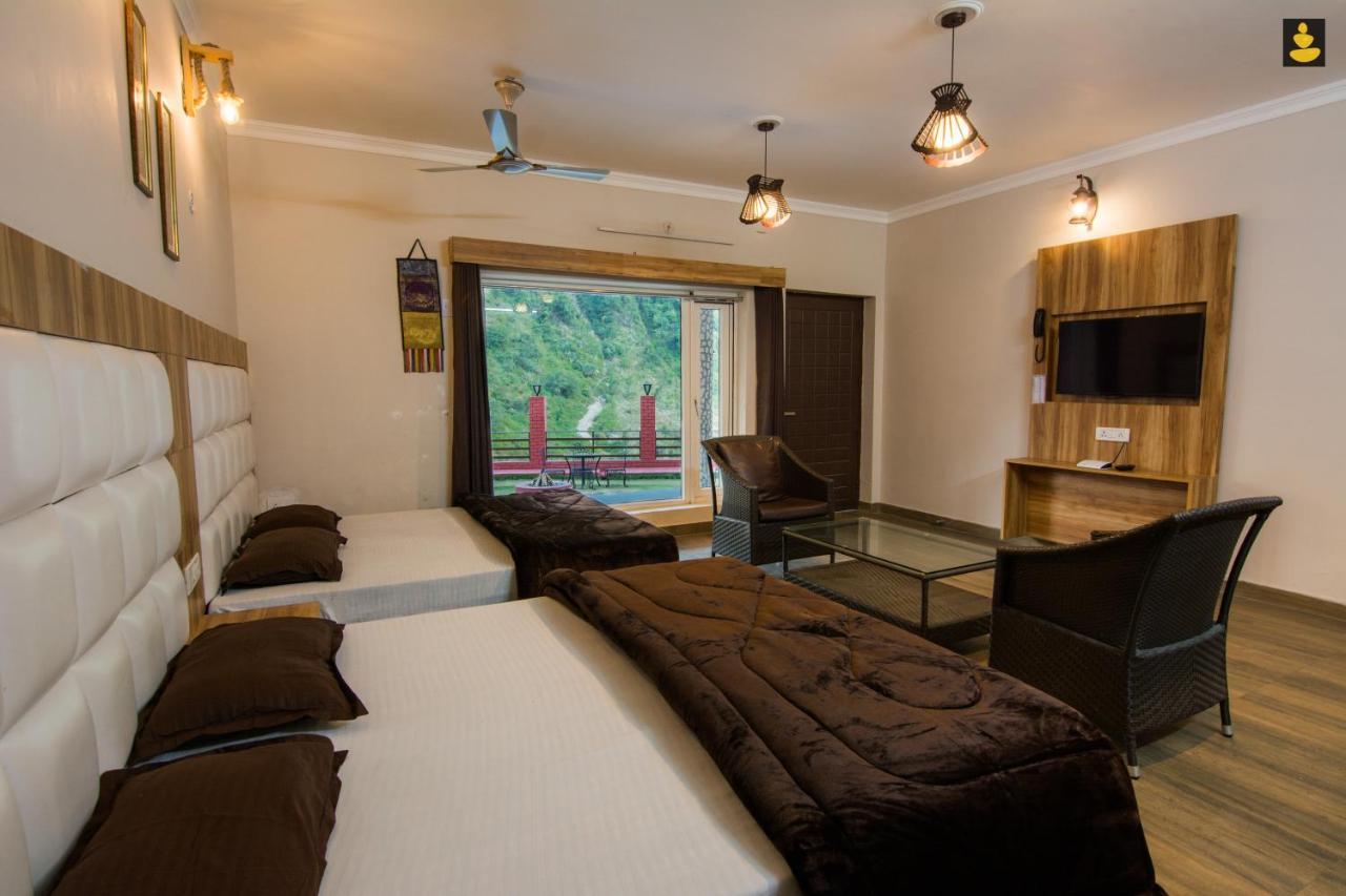 Sahastradhara Riverresort Деградун Екстер'єр фото